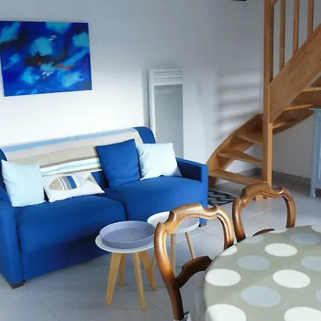 A 300m De La Plage Confort Et Design Dans Une Superbe *